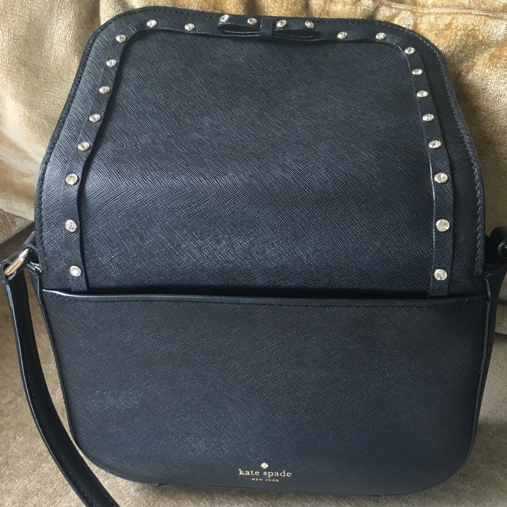 LIKE NEW KATE SPADE CROSSBODY - Picture 3 of 15